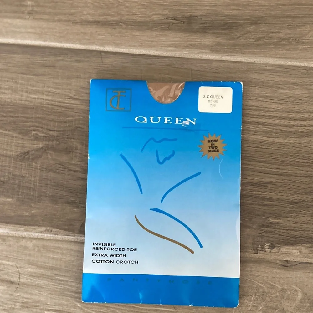 New Vintage Queen 2X beige pantyhose